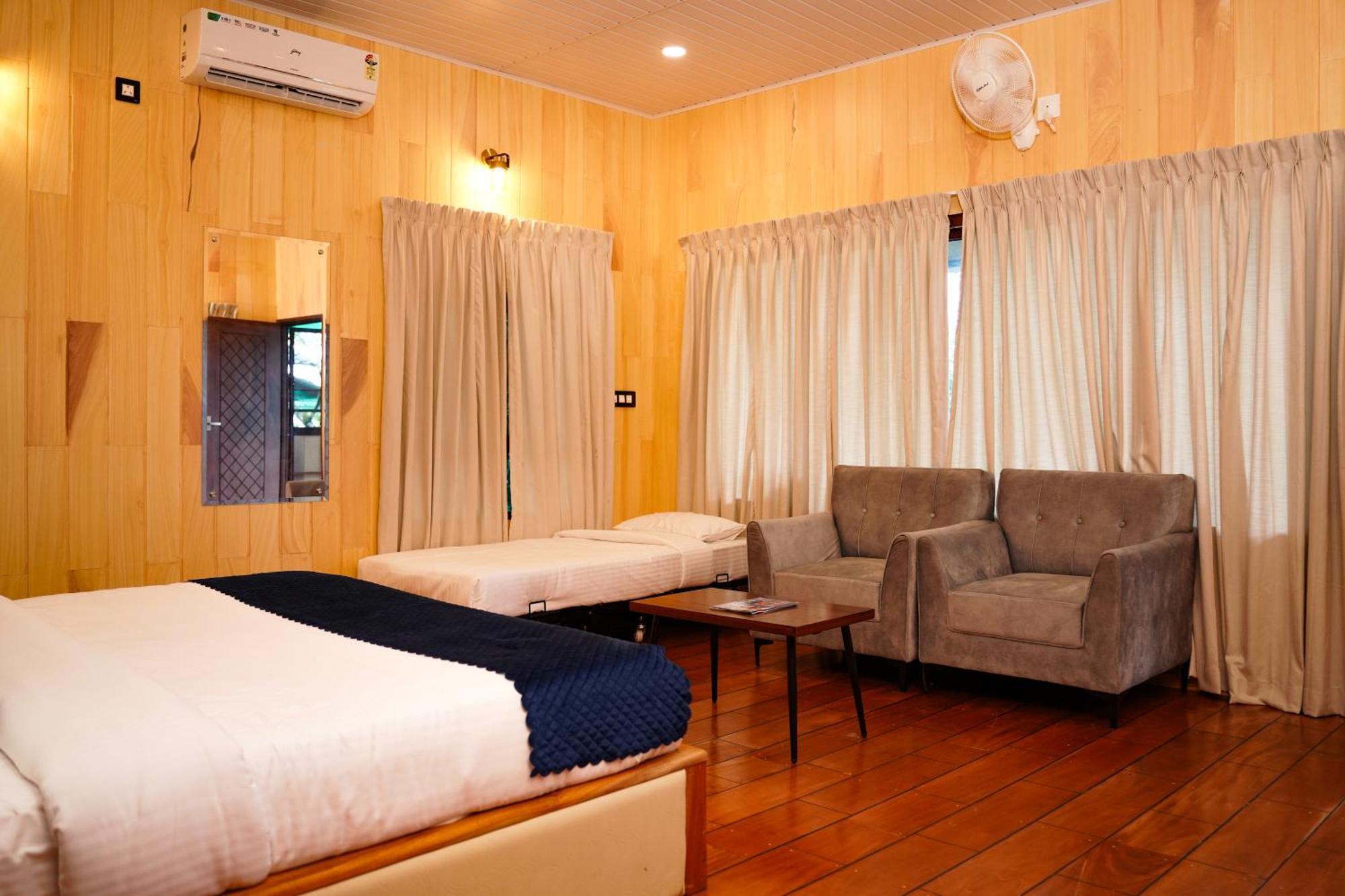 Space Rock Resort Kalpatta Extérieur photo